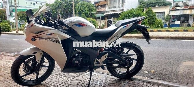Honda CBR 150i 2015 Trắng zin