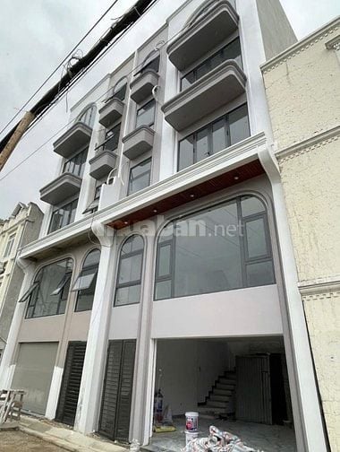 CỰC PHẨM 6T THANG MÁY XỊN SÒ - THIẾT KẾ HIỆN ĐẠI