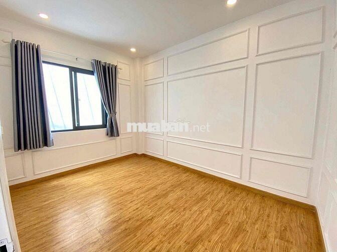 Chỉ 7Đ có nhà mới xây 4 tầng , ngang 6.2m khu vực trung tâm Q.Tân Binh
