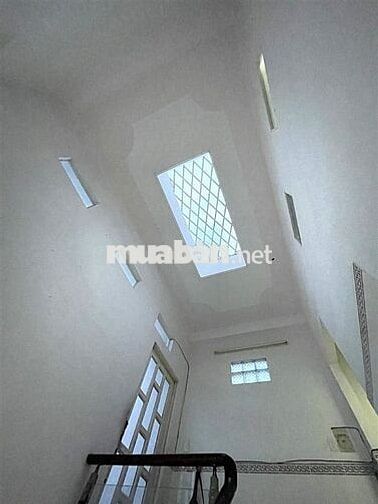  MẶT TIỀN HỒNG LẠC TÂN BÌNH–105M2 NGANG 5.5M–3 TẦNG KIÊN CỐ–CHỈ 12TỶ98