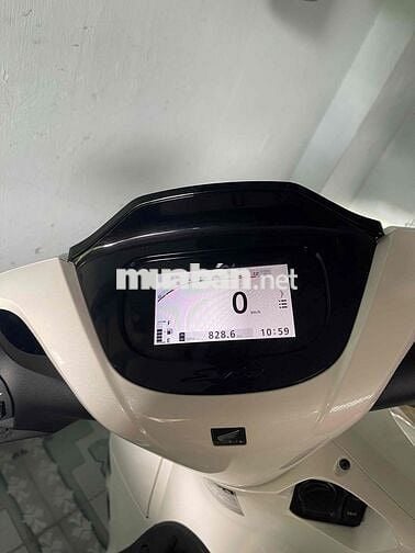 Honda SH 2026 CBS Trắng odo 828km