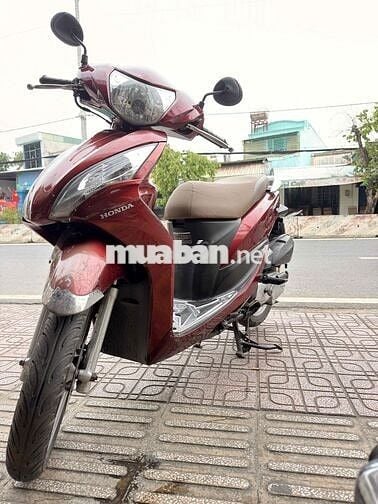 Honda Vision 2013 màu Đỏ chính chủ cần bán