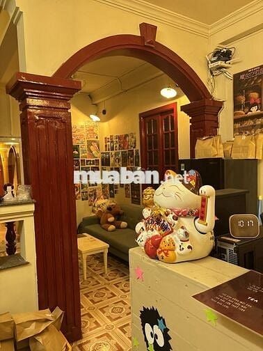 Quán Café 24g Tuyển nhân viên phục vụ ca đêm