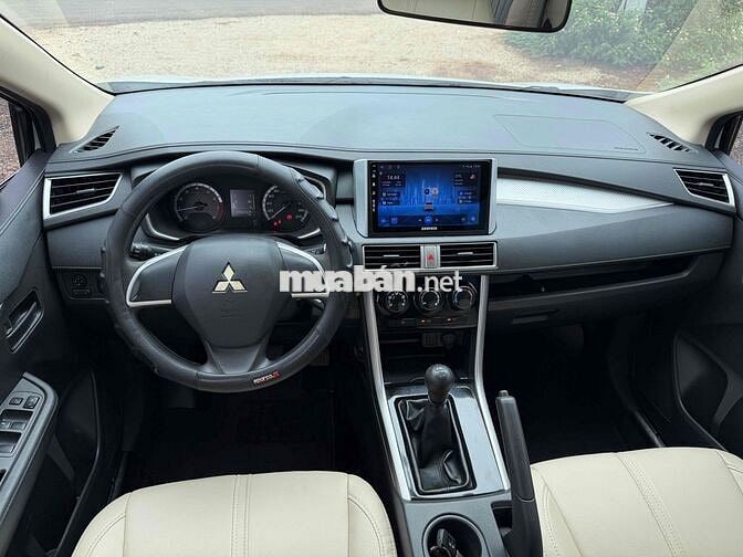 Mitsubishi Expander MT 2021 Trắng