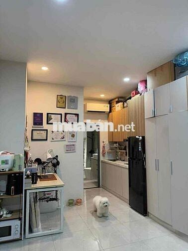 CHÍNH CHỦ CHO THUÊ PHÒNG STUDIO BAN CÔNG FULL NỘI THẤT