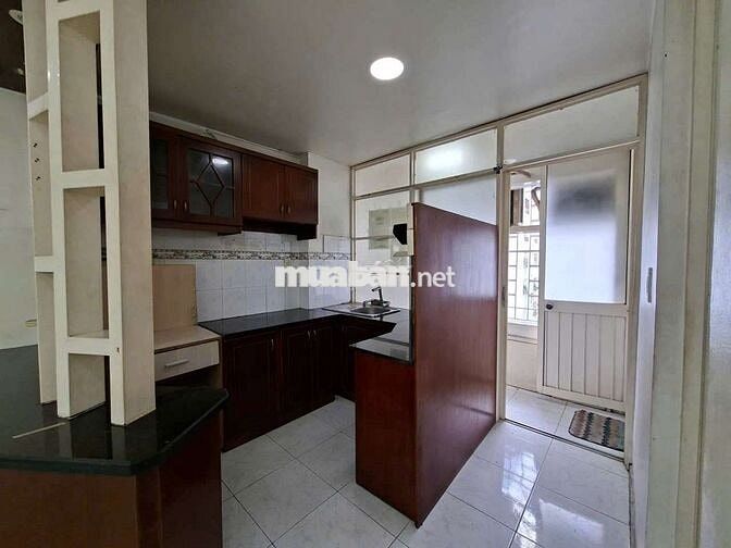 cô Hương cho thuê CH 2PN 1WC 80m nhà trống (có ML MNN) ban công 12tr