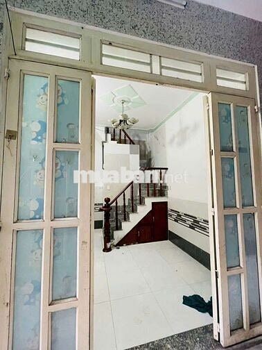 Cho thuê nhà nguyên căn hẻm ba gác 1/ Trần Thị Hè, Quận 12