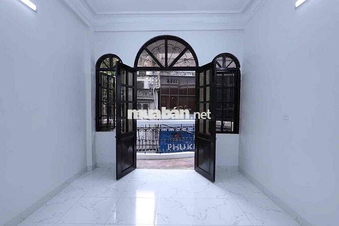 Cho thuê nhà mặt phố, Kinh doanh mọi mô hình- Phố Huế- Hai Bà Trưng,