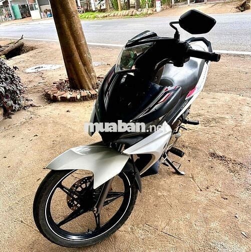 Yamaha Exciter 135 2012 Trắng đen