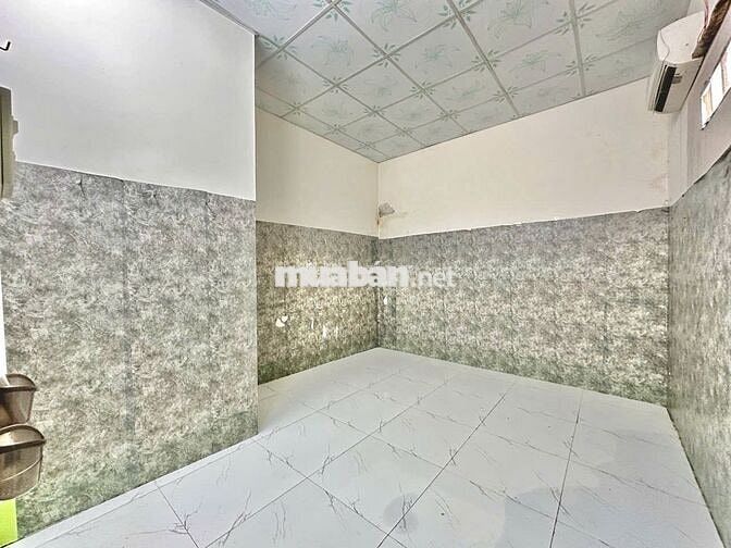 Nhà trệt lầu 2PN có nội thất hẻm đường 3-2 chỉ 4,5 triệu