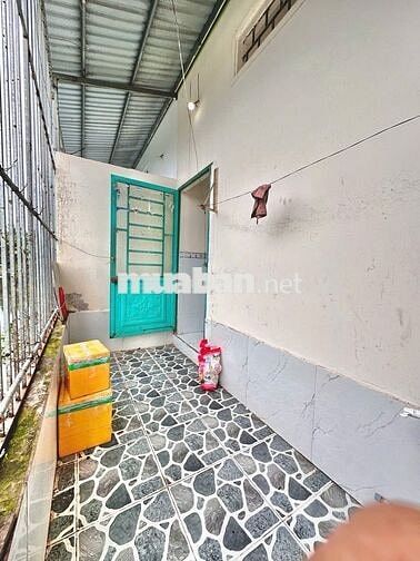 Nhà trệt lầu 2PN có nội thất hẻm đường 3-2 chỉ 4,5 triệu