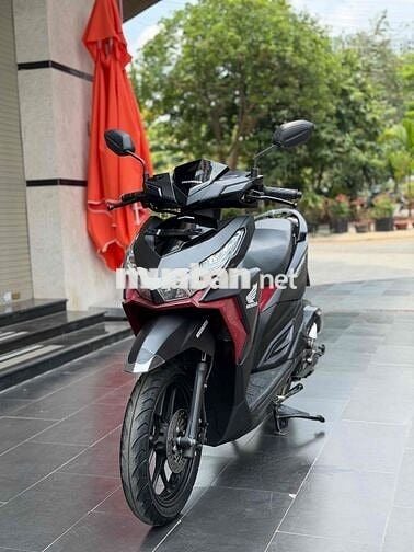 Honda Vario 150 2017 Đen Đỏ 2x.000 km