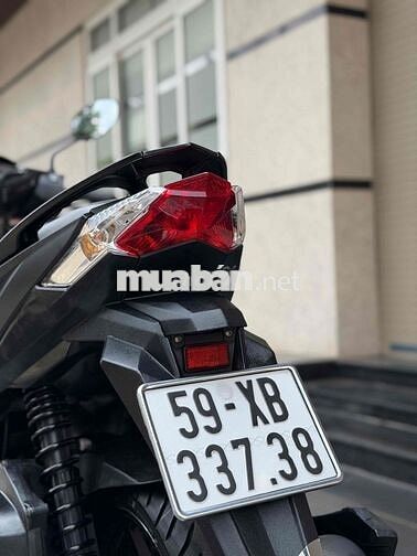 Honda Vario 150 2017 Đen Đỏ 2x.000 km