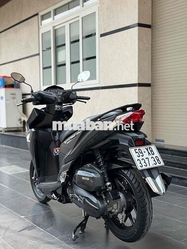 Honda Vario 150 2017 Đen Đỏ 2x.000 km