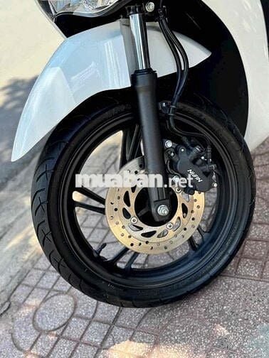 Honda SH 125i 2023 Trắng Đen
