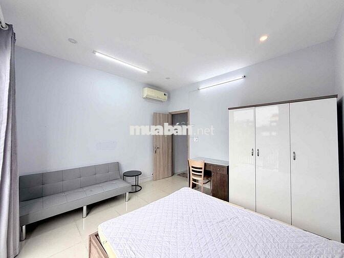 🔥Căn Hộ - 1PH Ngủ - Ban Công - Thang Máy - Hầm Xe - Máy Giặt Riêng