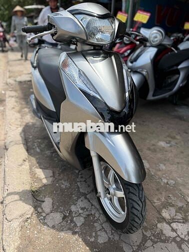 Honda Lead 125 Bạc Possche / Cccd Chủ 65