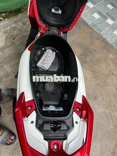 Honda Air Blade 125 Đỏ Chính chủ Ký giấy