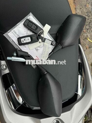 Honda SH Nam 2026 125cc CBS Đen 2000 km