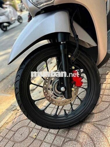 Honda SH Mode 2022 ABS Bạc đen