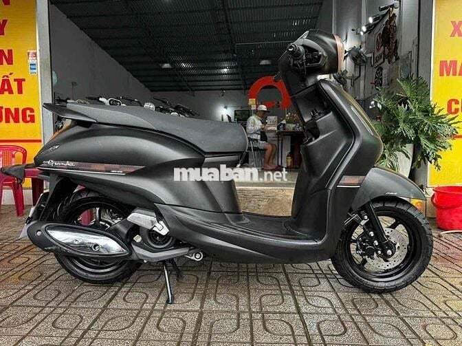 Yamaha Grande 2025 Giới Hạn Đen nhám