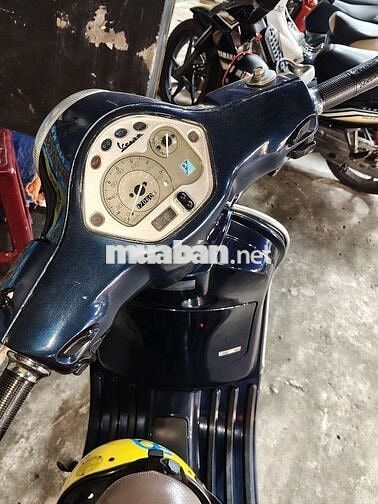  Vespa LX 125 Fi 2012 .bán hoặc gl xe nhỏ gọn ạ