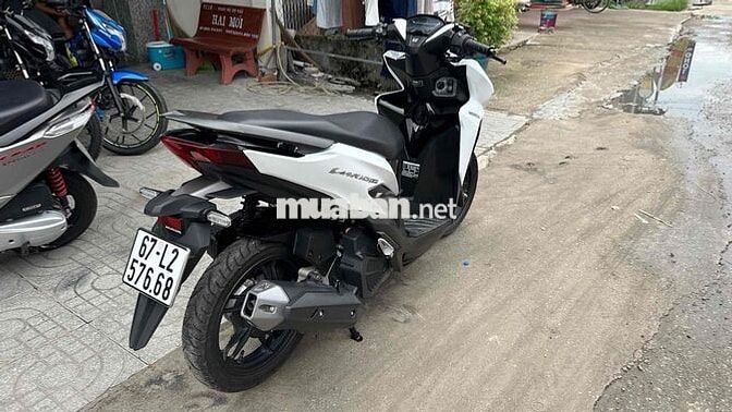 Honda Vario 150 2021 Trắng đen ( hỗ trợ góp )