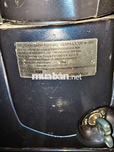  Vespa LX 125 Fi 2012 .bán hoặc gl xe nhỏ gọn ạ