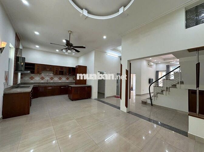 Cho thuê biệt  Nam Thiên1 Phú Mỹ Hưng