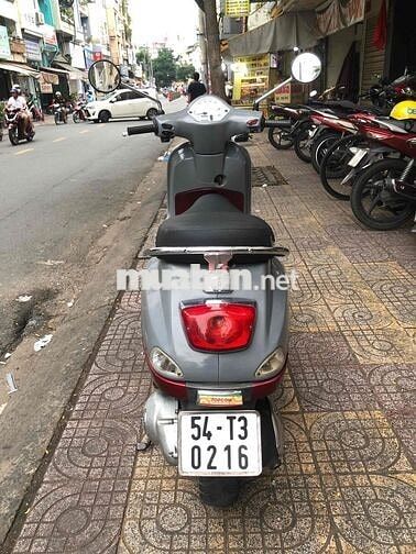 Piaggio Vespa LX 150 2008 Xám Đỏ