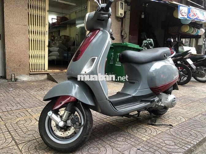 Piaggio Vespa LX 150 2008 Xám Đỏ