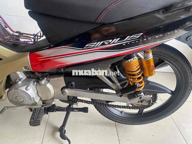 Yamaha Sirius Đen Vàng