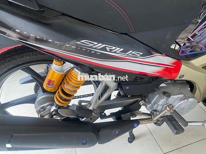 Yamaha Sirius Đen Vàng