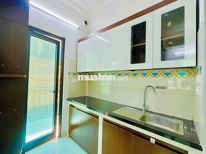 CHO THUÊ PHÒNG KHÁCH NGỦ FULL ĐỒ - MAI DỊCH CẦU GIẤY