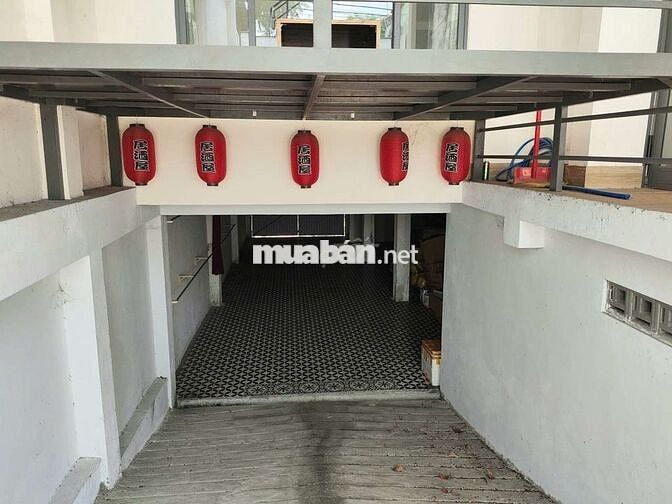 NHÀ MẶT TIỀN đường NGUYỄN LƯƠNG BẰNG trục chính 33m hướng Đông Bắc