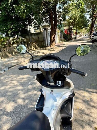 Air Blade 2009 fi 13tr500 ***