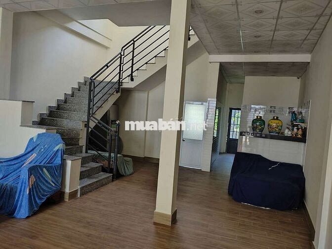 NHÀ MẶT TIỀN đường NGUYỄN LƯƠNG BẰNG trục chính 33m hướng Đông Bắc