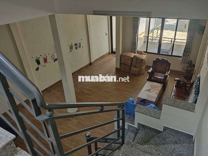 NHÀ MẶT TIỀN đường NGUYỄN LƯƠNG BẰNG trục chính 33m hướng Đông Bắc