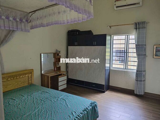 NHÀ MẶT TIỀN đường NGUYỄN LƯƠNG BẰNG trục chính 33m hướng Đông Bắc