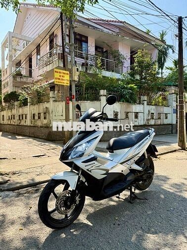 Air Blade 2009 fi 13tr500 ***