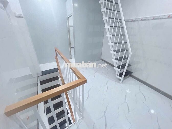BÁN NHÀ SỔ RIÊNG ĐƯỜNG 19, KẾ BÊN ĐH NGÂN HÀNG THỦ ĐỨC, CHỈ 3,2 TỶ