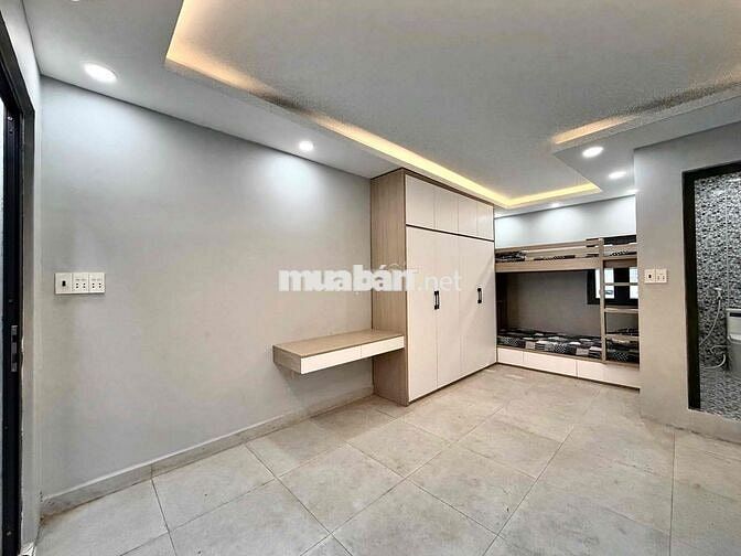 CHO THUÊ CĂN HỘ NGAY CẦU NGUYỄN TRI PHƯƠNG - QUẬN 5-10 - THANG MÁY