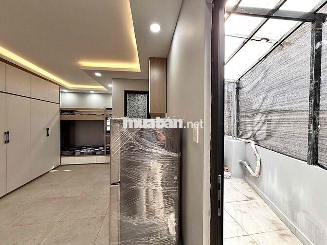 CHO THUÊ CĂN HỘ NGAY CẦU NGUYỄN TRI PHƯƠNG - QUẬN 5-10 - THANG MÁY