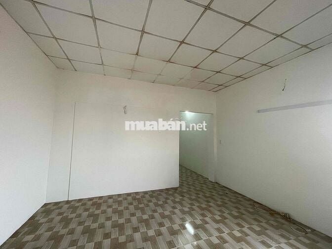 cho thuê nhà nguyên căn ngay chợ nguyễn xuân nguyên