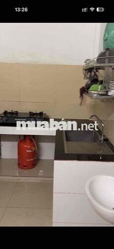 Nhà mới 2 phòng có nội thất gần Cầu Hưng Lợi