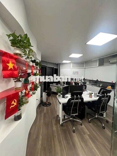 Tôi cần bán nhà mặt phố Miếu Đầm 6tầng thang máy full nội thất