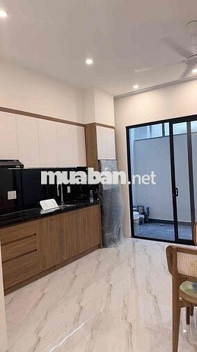 CHO THUÊ NGUYÊN CĂN SÁT BÊN CITYLAND 6PN 35tr/ tháng .