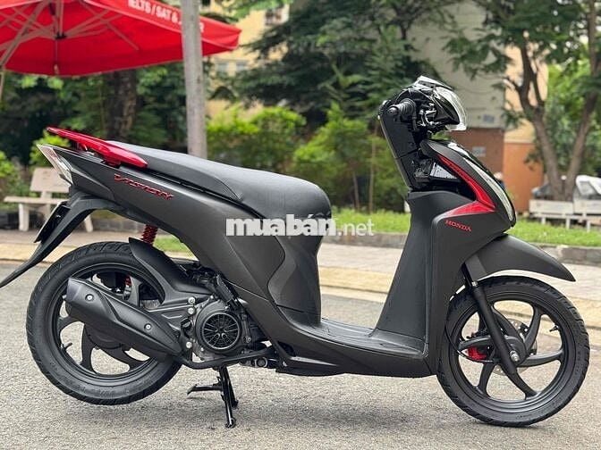 Honda Vision 2015 Đen nhám BSTP nguyên zin
