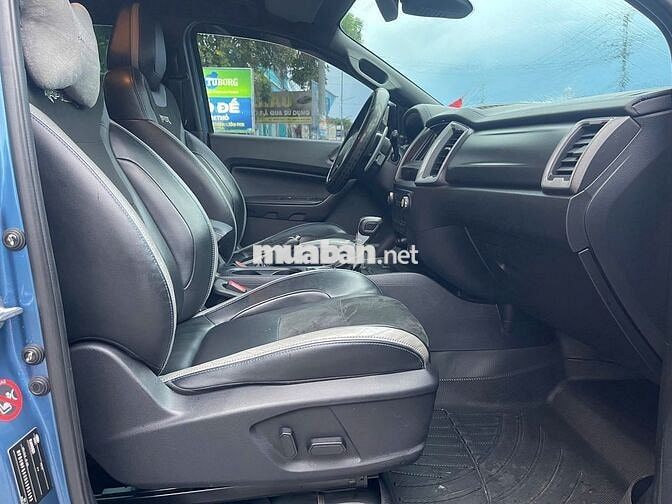 Ford Ranger Raptor 2022 chất xe cực đẹp.