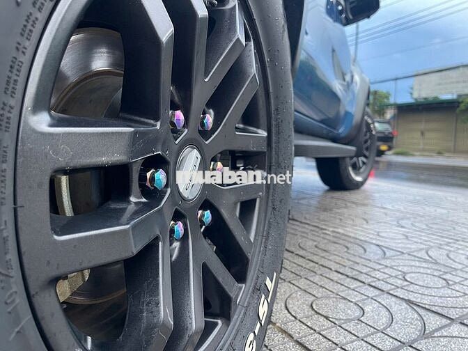 Ford Ranger Raptor 2022 chất xe cực đẹp.